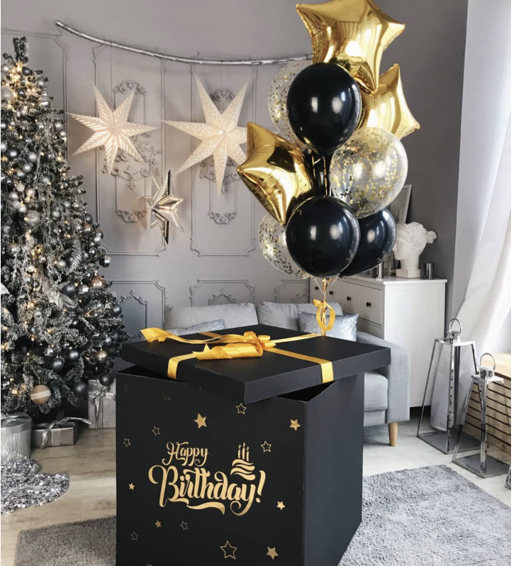 Коробка с шарами черно-золотыми «Темное небо»